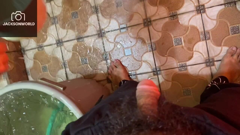 Jackson World: बंद दरवाजों के पीछे अकेले खाली कमरे में मेरा गुप्त एकल सत्र