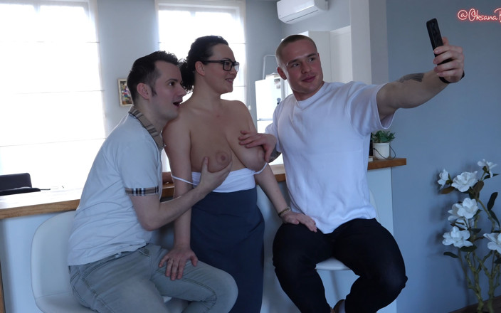 Oksana_Katysheva: Oksana Katysheva hayran toplantısında, iki penisle grup selfiesi, sıcak üçlü ve çift!
