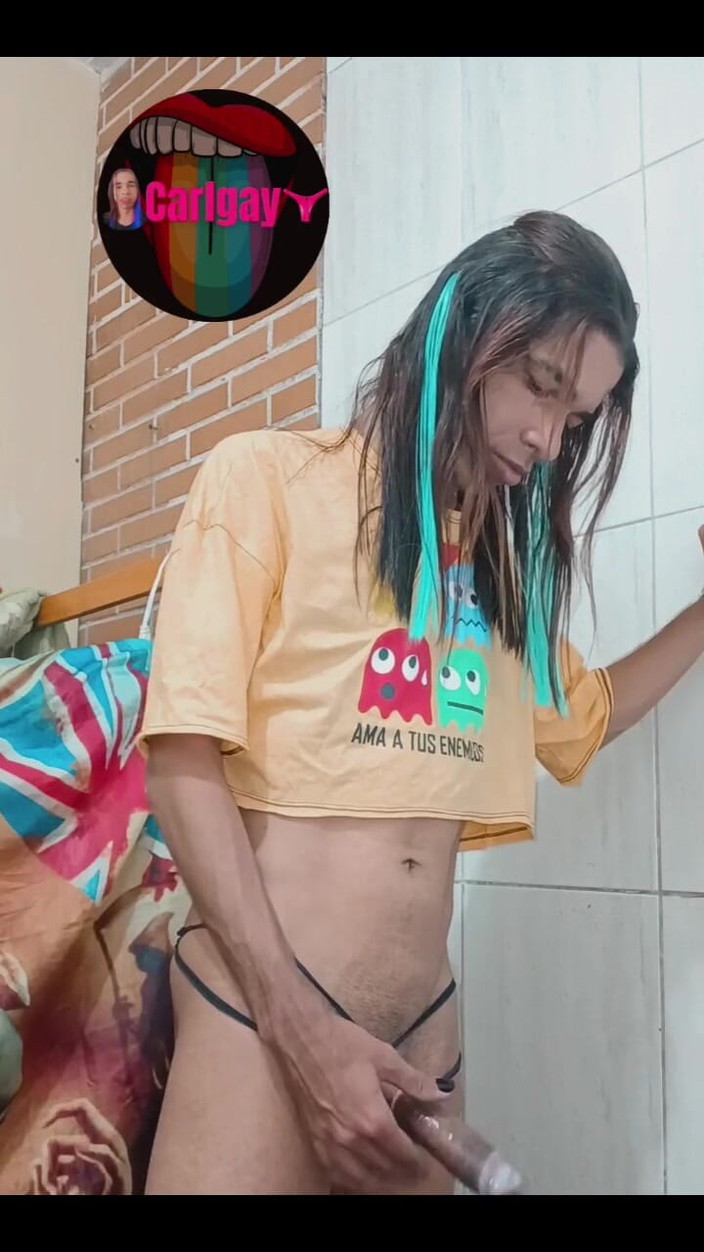 Carlos Henrique: Горячий молодой мужик и кончает в презервативе