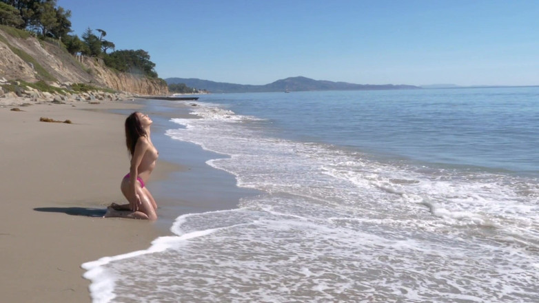 Adam & Eve: Super hot Asian girl is pleasuring her self outdoors