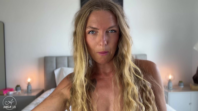 Amelie Lei: My Hairy Pits Drive You Crazy!