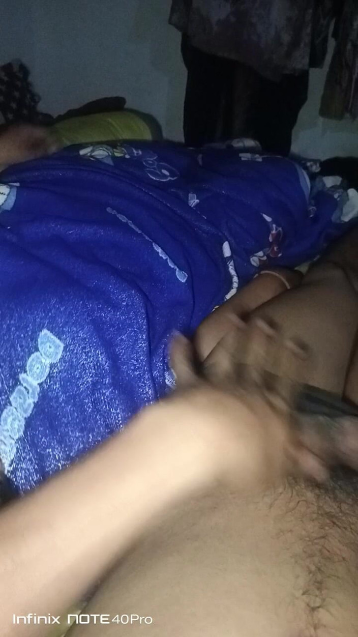 Jepri cool: J’ai toujours été une suceuse pour une bonne pipe
