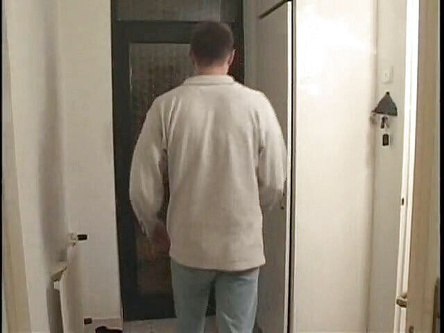 Gangbang Whores: Rubia cariño doble penetrada y lechazo facializado