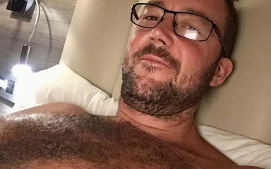 Mozzbear: Nice blowjob for Stepdaddy