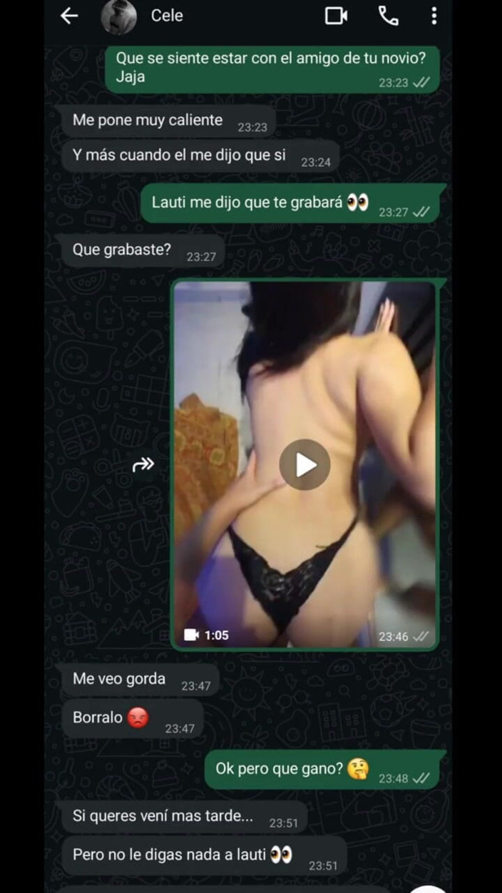 Renatinharj: Vanessinha și-a întors spatele, așa că ce mi-a rămas era să fac...