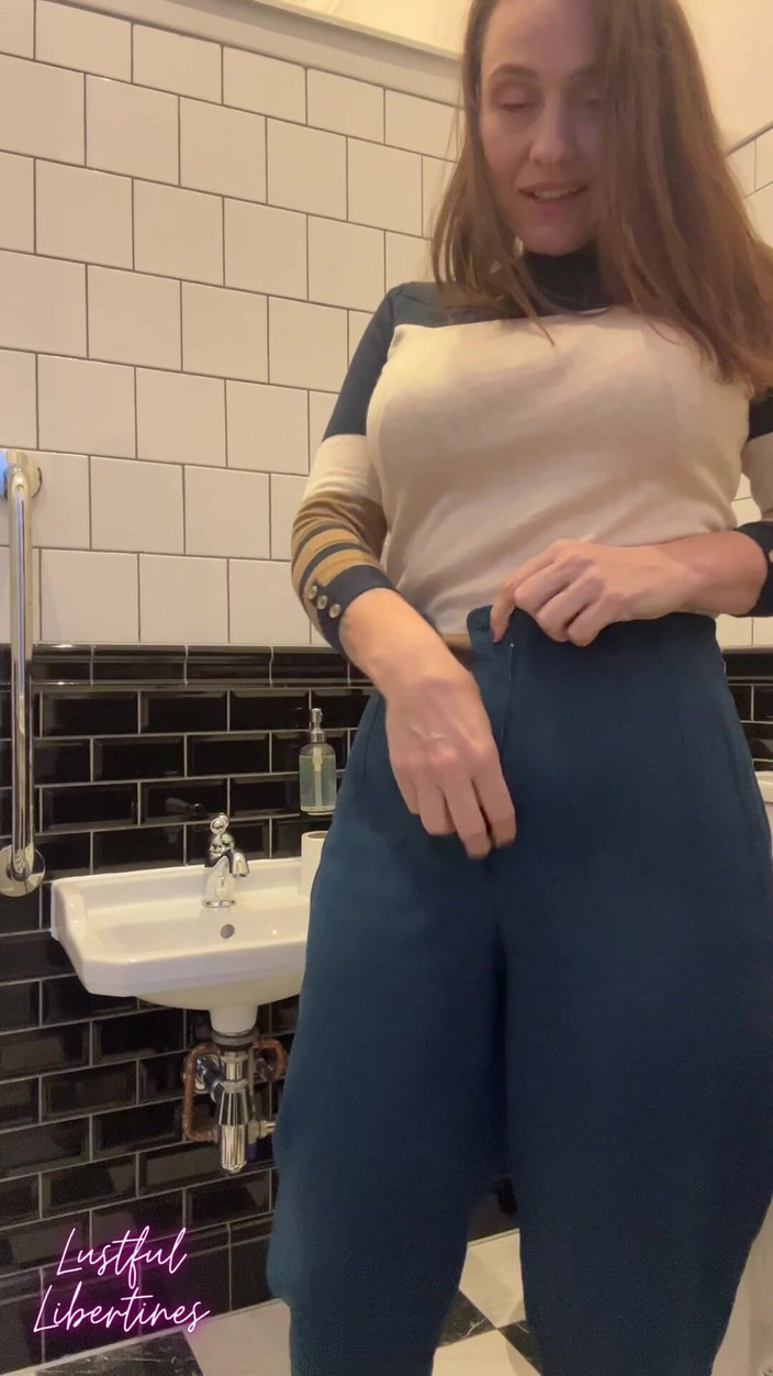 Lustful Libertines: Nejsem si jistá, že mi moje kolegyně omylem poslala video.