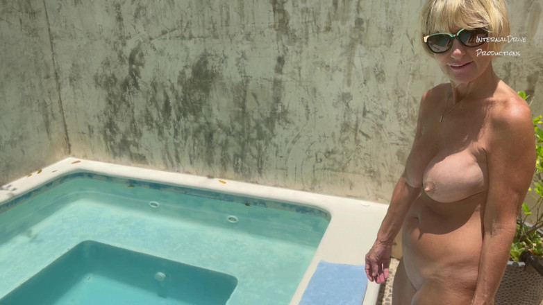 InternalDrive: Director Has Anal Sex with House Guest
