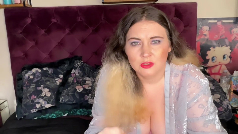 MissFFW: Femdom BBW chastises needle dick förlorare medan du röker