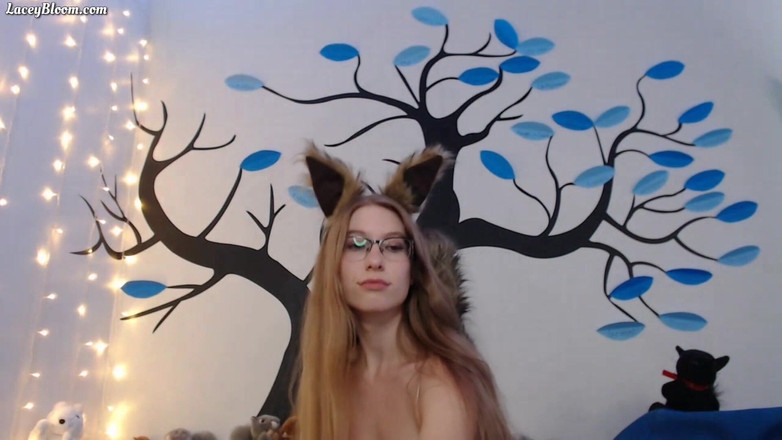 Lacey Bloom: Živá show: Čas stříkání 17:30