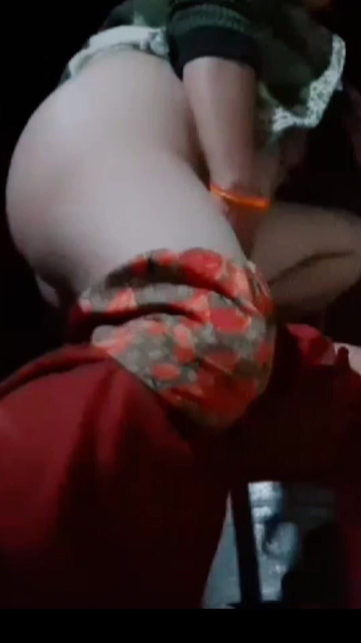 TricolorMusic3: Zeer heet sexy poesje en zeer heet poesje Ik heb...