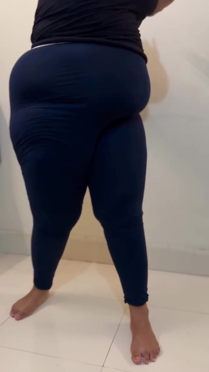 Aria Mia: Sfw Vlog: Big Ass BBW Big Boobs Muslim Girl Anippe...