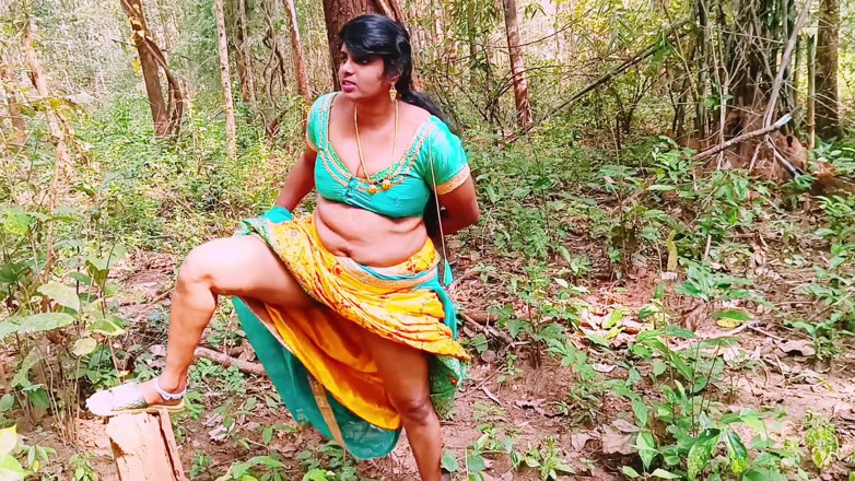Telugu honey lips: Outdoor Forest Sex. Desi Bhabi Fucking Husband's Small Big Dick....