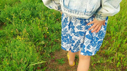 Squirt_orgasm_69: Andando pela rua com vibrador no controle do orgasmo da...