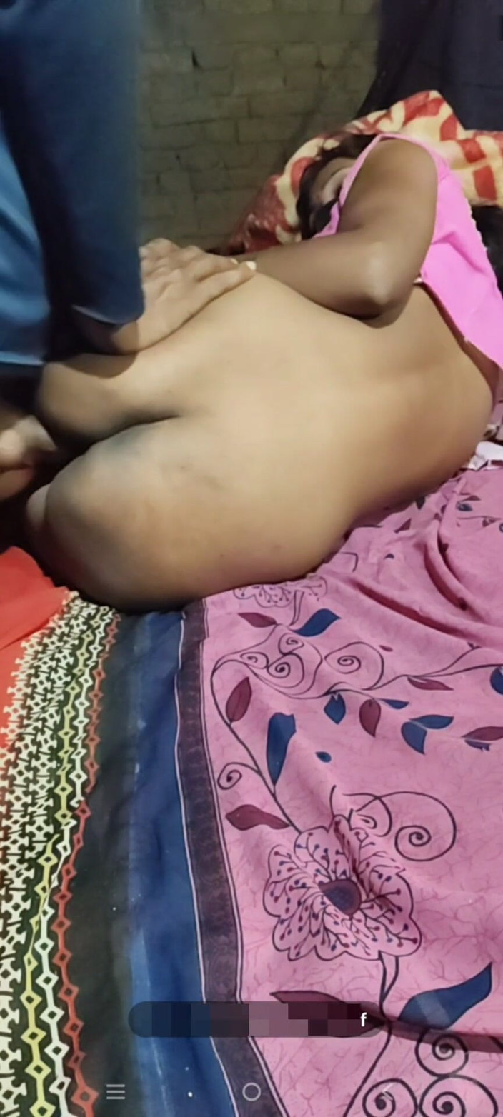 Hindi English: Desi india ashlil video