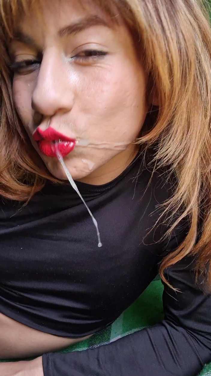 Evehamphy: Sperma in bocca