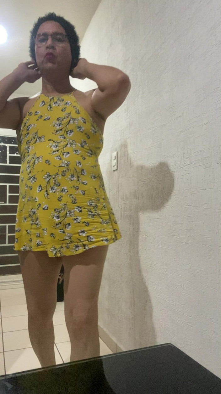 Emmanatmx: Emmanataly Sexy Crossdresser