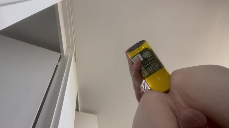 Aaaaaye: Fucking Myself with Bottle