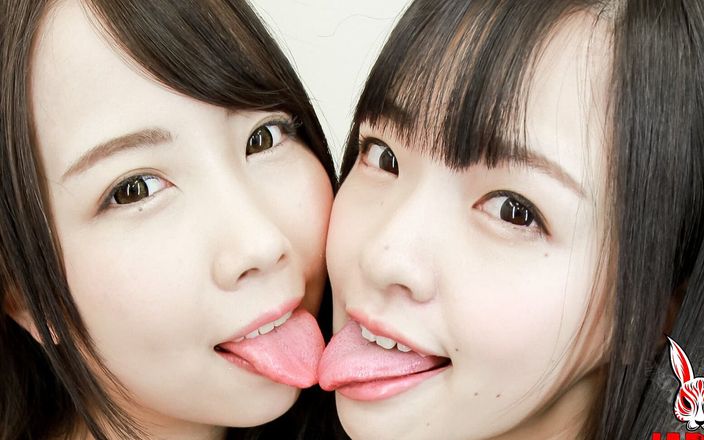 Japan Fetish Fusion: За кулисами: первая встреча Yukari Miyazawa и Kurumi Tamaki - острые ощущения интенсивных лесбийских поцелуев