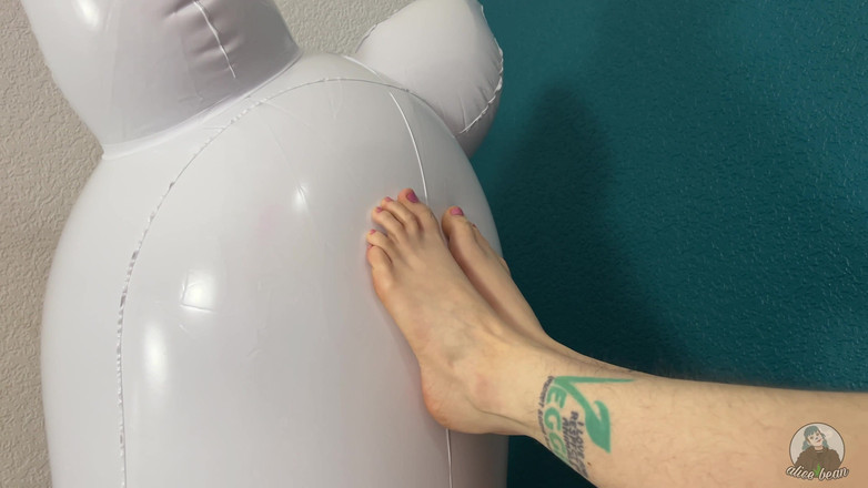 Alice Bean: Dev şişme kadın