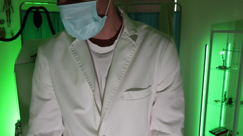 TomBakerBDSM: Programma di restringimento di castità Pt 2 (4k)