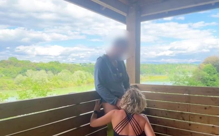 Sportynaked: Quick Blowjob on a Tree House
