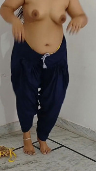 Indická gasti nahá Mujra na paňdžábské písni