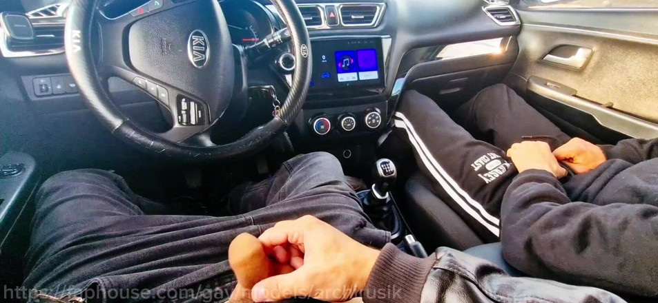 ArchiRusik: Un Gars Sur L’autoroute Est Monté Dans Ma Voiture, on...