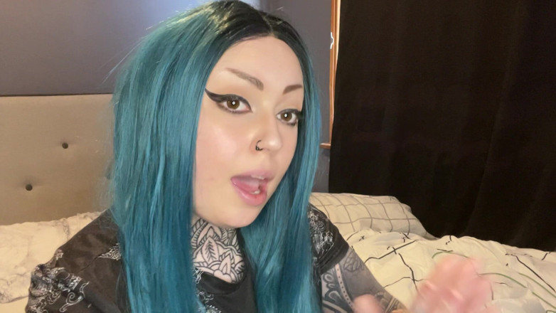 Miss Valentina: Penis mic în rating de castitate Instrucțiuni de masturbare