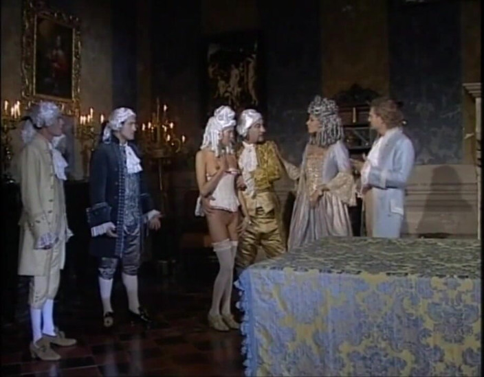 Xtime Network: Roberto Malone orgy in costume