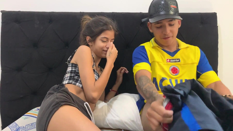 TUflacasex123: My Stepsister Wakes up Wanting to Have Sex