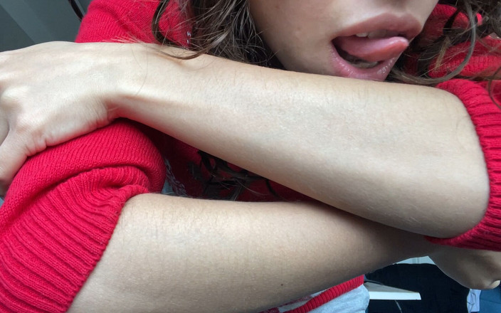 Pantera Nika: Hladila jsem a čichala si vlasy na předloktě