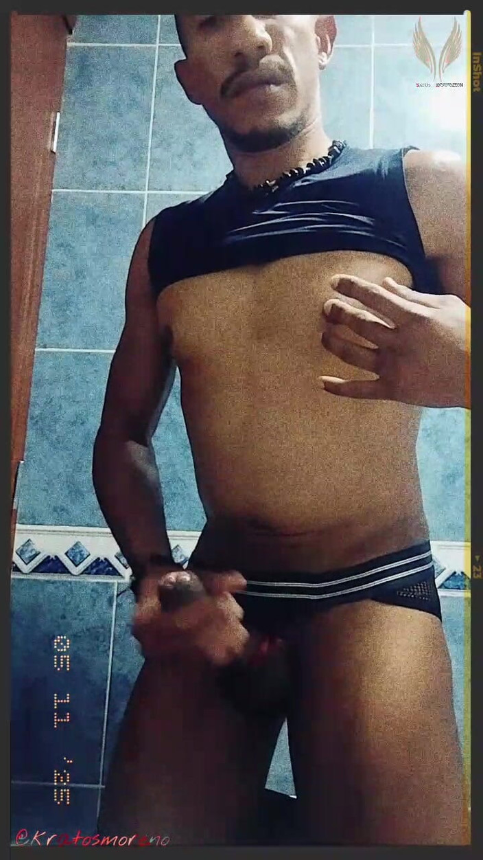 Kratosmoreno: Khratos의 자기 쾌락