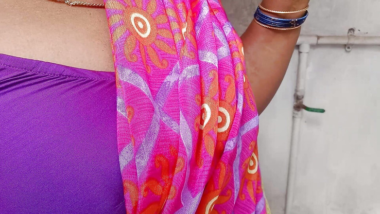 Santhi89: タミル語のホットガールは、自宅でパイプの整備士で浮気クソ非常にホットな大きなおっぱいコックを吸う猫を吸うハードクソ射精ショートで