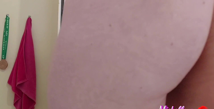 Michellexm: Waarschuwing scheten 4 minuten scheet compilatie, mijn blote kont en kontgat 26...