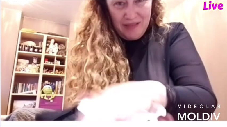 VikkiGeorgia: Assorbenti e gioca