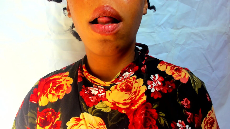 AnalEbony: 립 페티쉬, 카운트다운에서 정액까지!