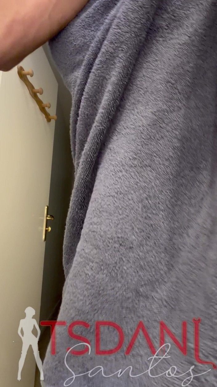 Tsdanisantos1: Terra a casa prima della doccia