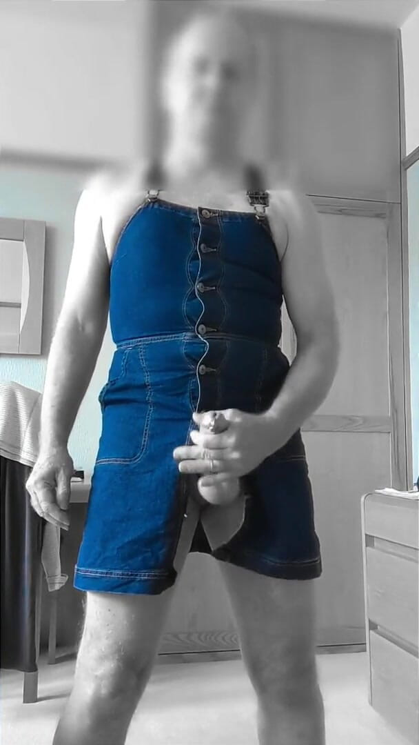 Bellhead: Pinafore rozkosz