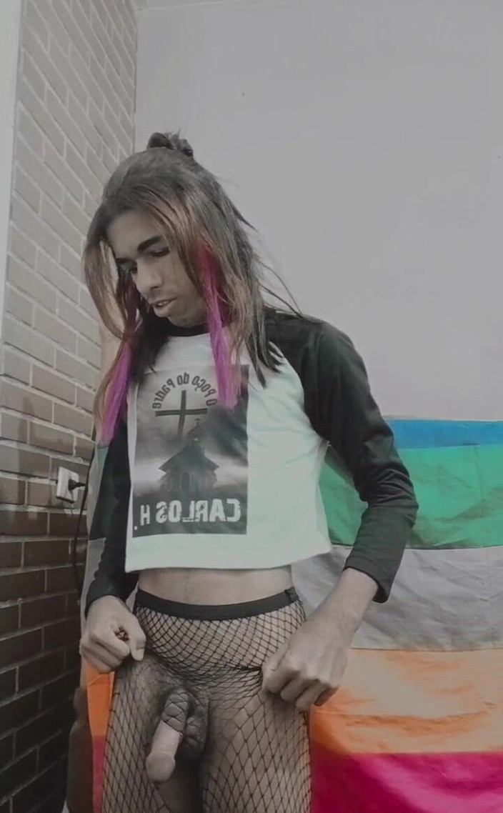 Carlos Henrique: Köstliches nacktes schwules mädchen spielt mit penis