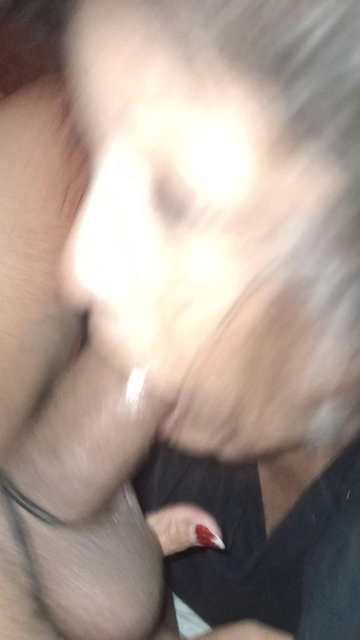 XRAQUELX: Xraquelx Hardcore Headbanging Blow Job