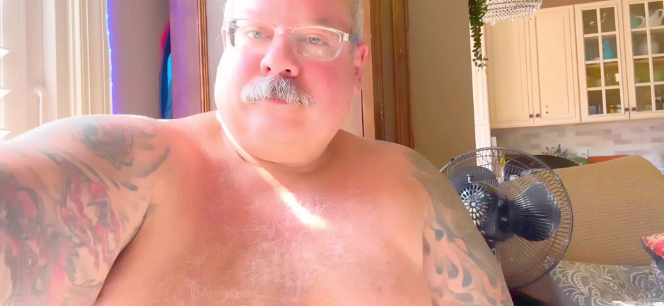 Hand-Free-Daddy-Chub: Dwergman tieten en een harige dikke kont