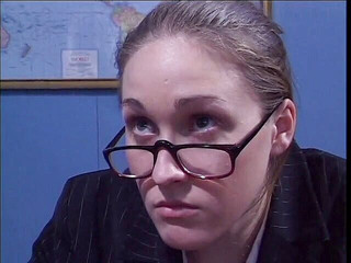 Girls Allowed: Blondes schönes schätzchen fingert und fickt ein anderes mädchen