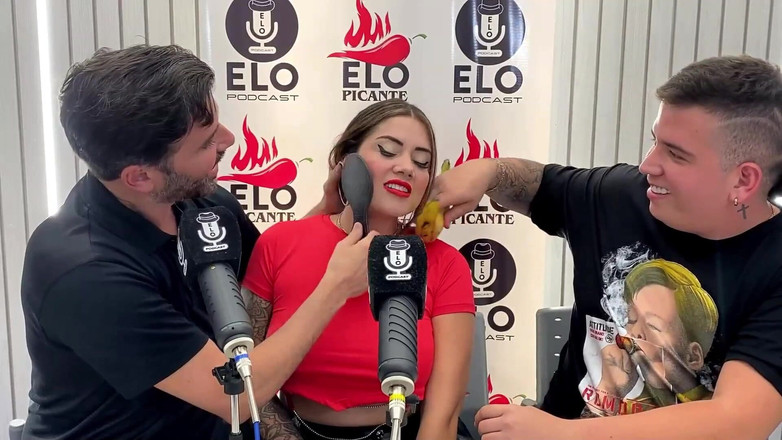 Sara Blonde: Interview avec Elo Podcast se termine par une fellation et...