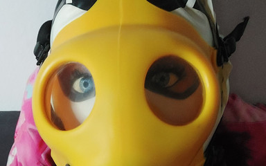 Erica Doll: Drei Schichten von Masken