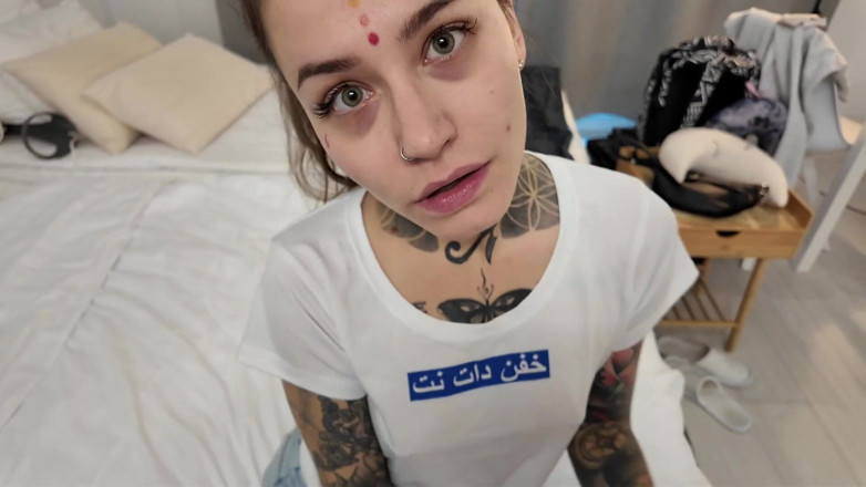Amateur Homemade Porn: Sex with My Iranian Step Sister