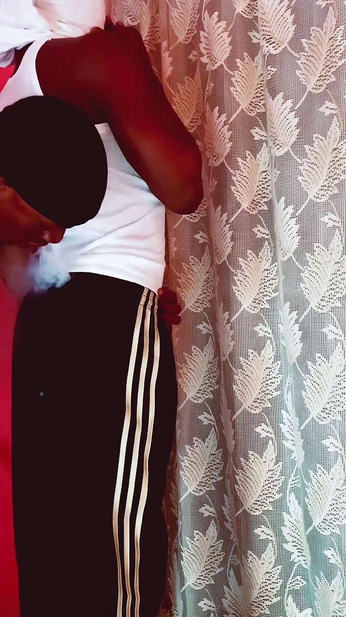 Stilesbhalifa1: 흑인 대물 자지 따먹기