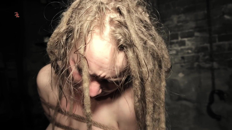 Inquisition and prison world: Kamar Penyihir - Perbudakan ketat dari seorang gadis alam liar