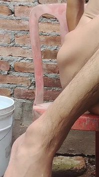Masturbace Tím, Že Strčím Prst Do Konečníku