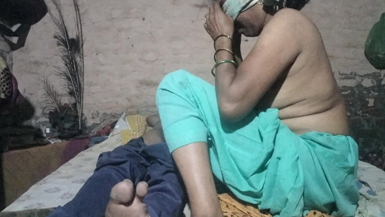 Thokuram: Patni Ki Saheli Ko Sari Raat Pela