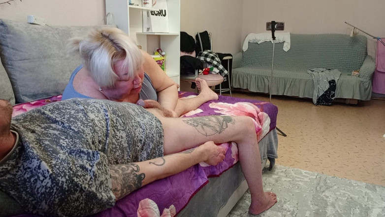 Zona901: 继母吞精